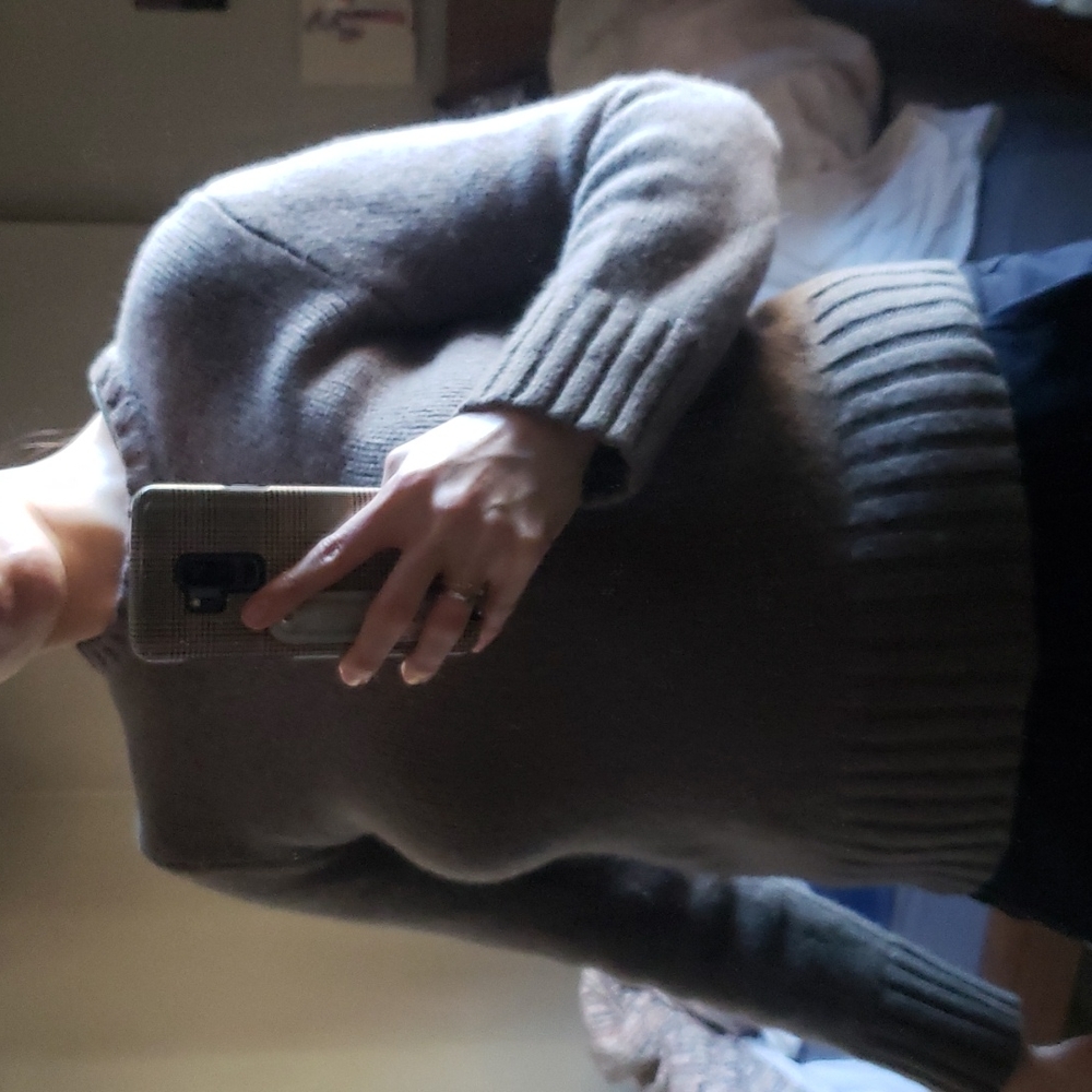 Club Monaco knit Lambswool & Cashmere pullover